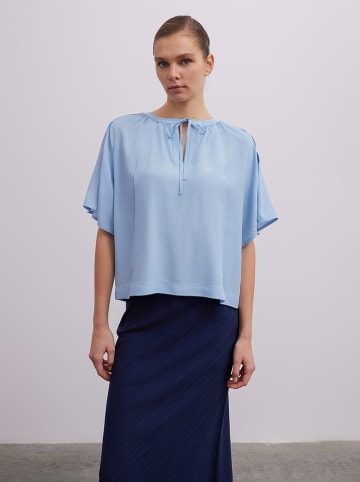 BGN Bluse in Hellblau