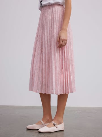 BGN Plisseerock in Rosé