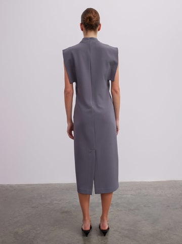 BGN Kleid in Anthrazit