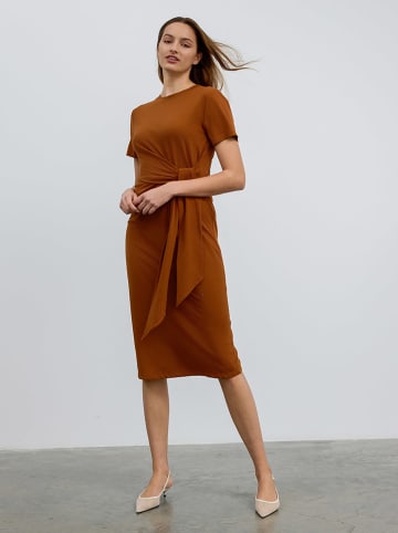 BGN Kleid in Cognac