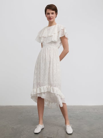 BGN Kleid in Creme