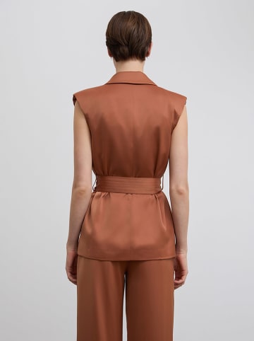 BGN Gilet cognackleurig