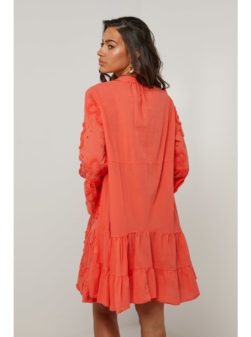 Le Monde du Lin Kleid in Koralle