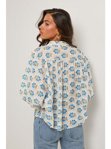 Le Monde du Lin Bluse in Creme/ Hellblau