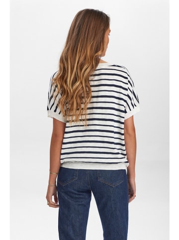 NÜMPH Strickshirt in Weiß/ Dunkelblau