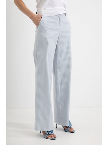 Josephine & Co Marlenehose "Devina" in Hellblau/ Weiß