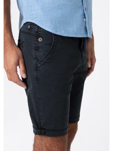 Timezone Shorts in Dunkelblau