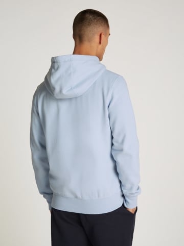 Tommy Hilfiger Bluza w kolorze błękitnym