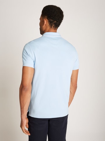 Tommy Hilfiger Koszulka polo w kolorze błękitnym