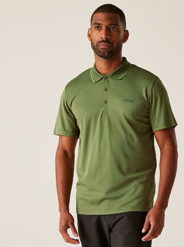 Regatta Funktionspoloshirt "Maverik V" in Grün