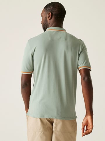 Regatta Poloshirt "Adryan" in Grün