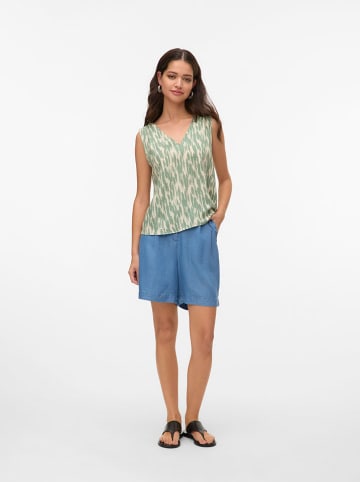 Vero Moda Shorts in Blau