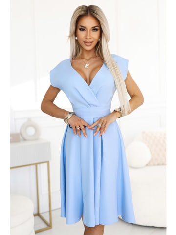 numoco Kleid in Hellblau