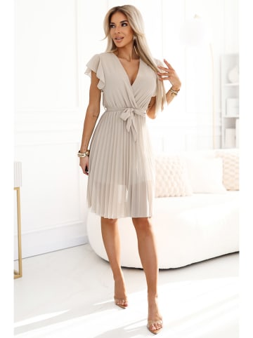 numoco Kleid in Beige