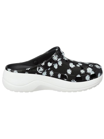 Crocs Chodaki "Baya" w kolorze czarno-białym na koturnie