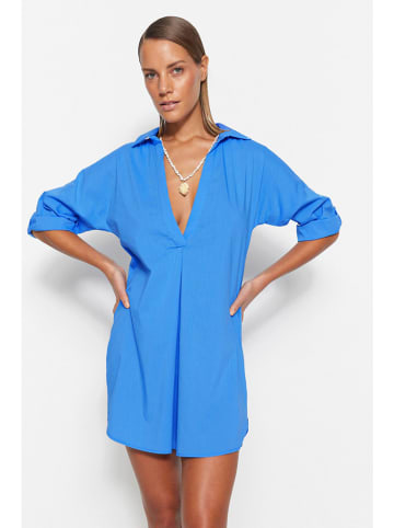 trendyol Kleid in Blau