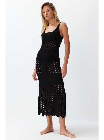 trendyol Strickkleid in Schwarz