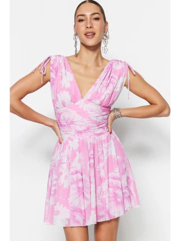 trendyol Jurk lichtroze/wit