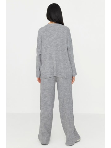 trendyol 2-delige outfit grijs