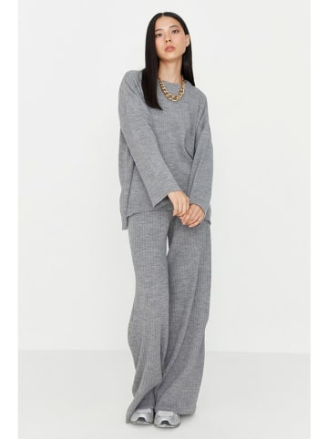 trendyol 2-delige outfit grijs