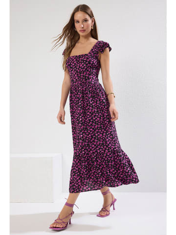 trendyol Kleid in Schwarz/ Lila
