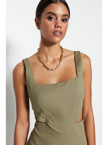 trendyol Kleid in Oliv