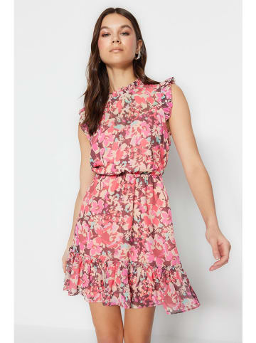 trendyol Kleid in Bordeaux/ Rosa
