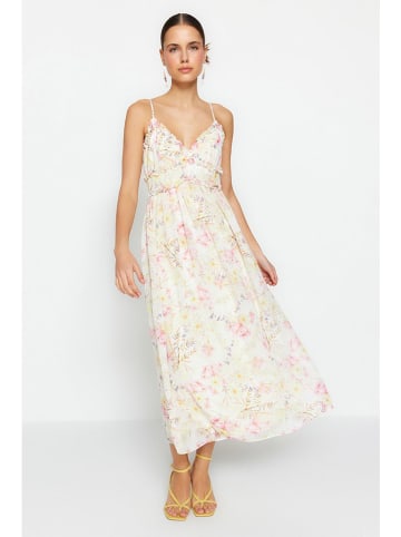 trendyol Kleid in Gelb/ Rosé