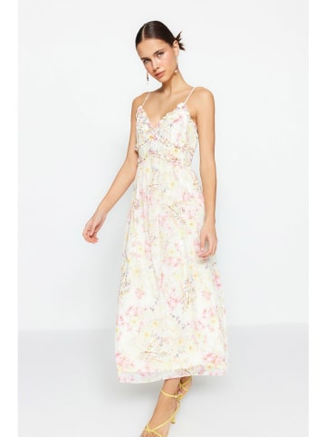 trendyol Sukienka w kolorze kremowo-jasnoróżowym