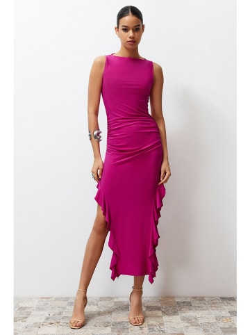 trendyol Kleid in Pink