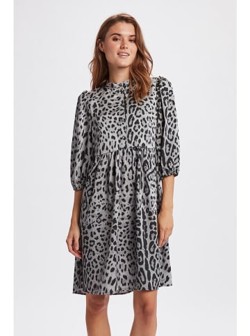 NÜMPH Kleid in Grau