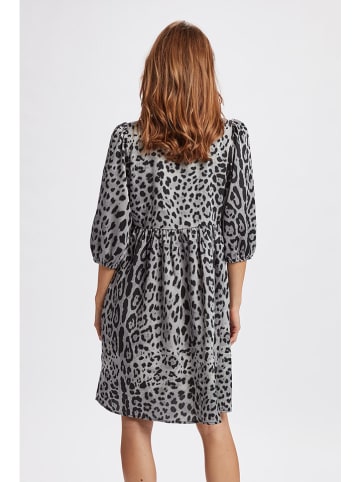 NÜMPH Kleid in Grau