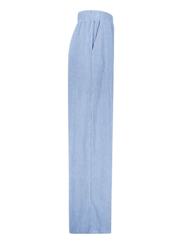 Sublevel Hose in Hellblau