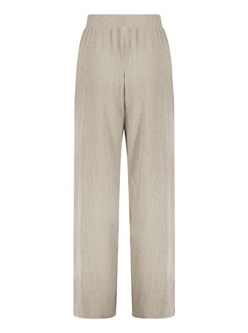 Sublevel Hose in Creme