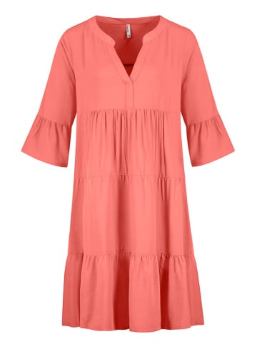 Sublevel Kleid in Koralle