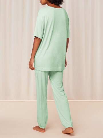 Triumph Pyjama in Hellgrün