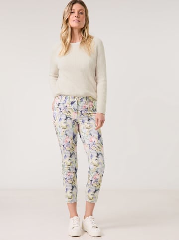 EDITION Dżinsy - Skinny fit - w kolorze kremowym ze wzorem