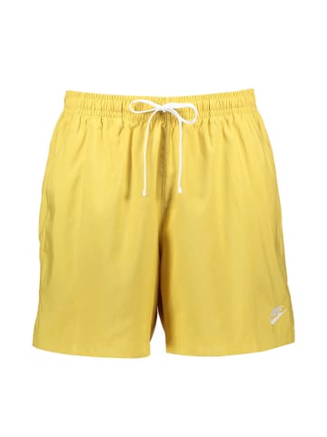 Nike Shorts "Retro' in Gelb