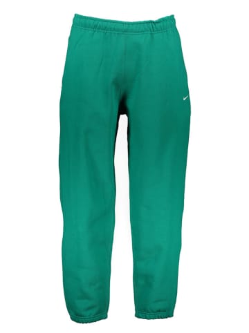 Nike Sweathose in Grün