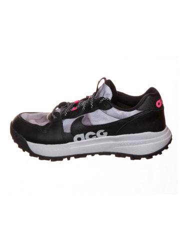 Nike Sneakers "ACG Lowcate" in Schwarz/ Lila/ Pink