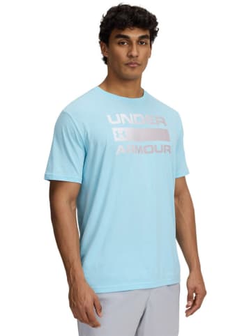 Under Armour Shirt in Hellblau