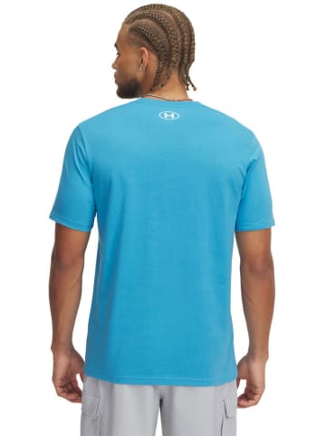 Under Armour Shirt in Hellblau