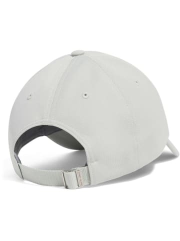 Under Armour Cap in Weiß
