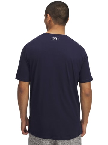 Under Armour Shirt in Dunkelblau