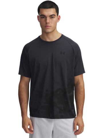 Under Armour Trainingsshirt in Schwarz