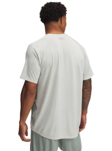 Under Armour Trainingsshirt in Weiß/ Khaki