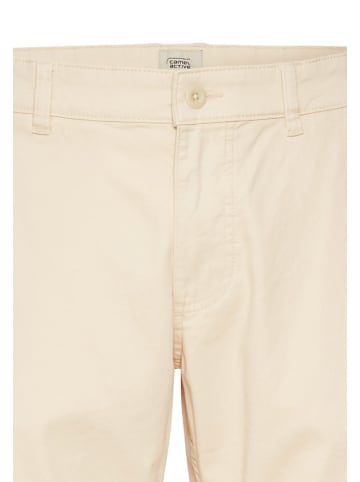 Camel Active Szorty chino w kolorze kremowym