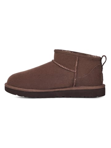 UGG Botki w kolorze ciemnobrązowym ze skóry jagnięcej