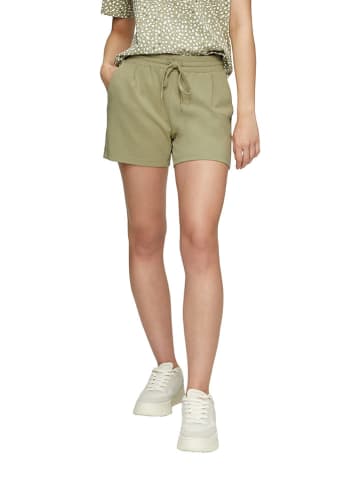 QS by s.Oliver Shorts in Khaki