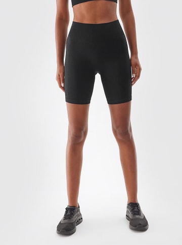 4F Trainingsshort zwart